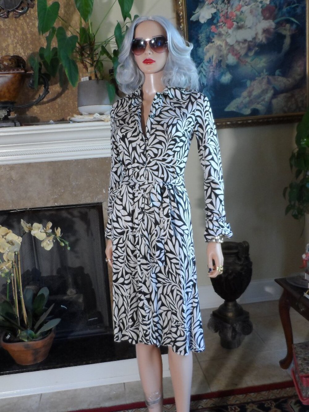 Diane von Furstenberg Vintage Silk Black & White Shirt Dress Size 12